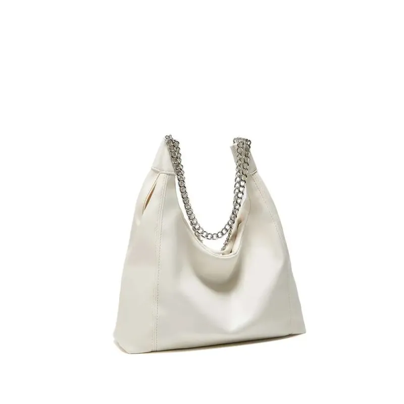 Designer 2025 Style Weiche Ledertasche Eine Großraum-Casual Vielseitige Kette Arbeitskleidung Achselhöhle Schulter Geeignet Für_voghion.com