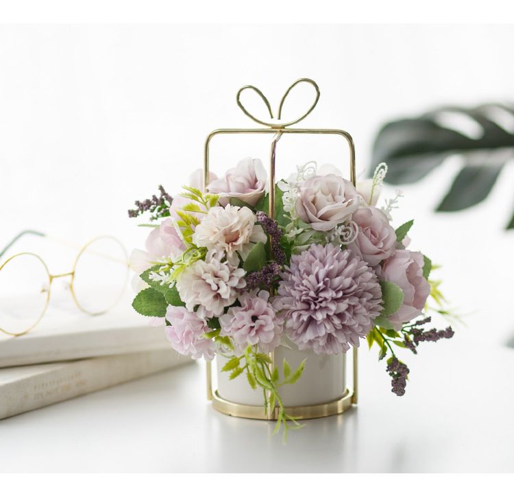 Ensemble de vases festifs en céramique dorée - Présentoir de roses artificielles et décoration nordique de Noël_voghion.com