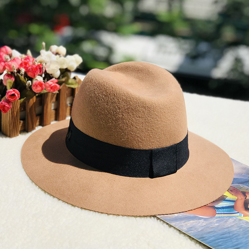 Autumn and winter oblique top hat British pepper letter M wool wide brim hat wool hat_voghion.com