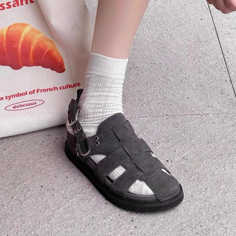 2025 Summer New Cowhide Closed-Toe Roman Women, Casual Versatile Studded Fashion Sandals For Beach_voghion.com