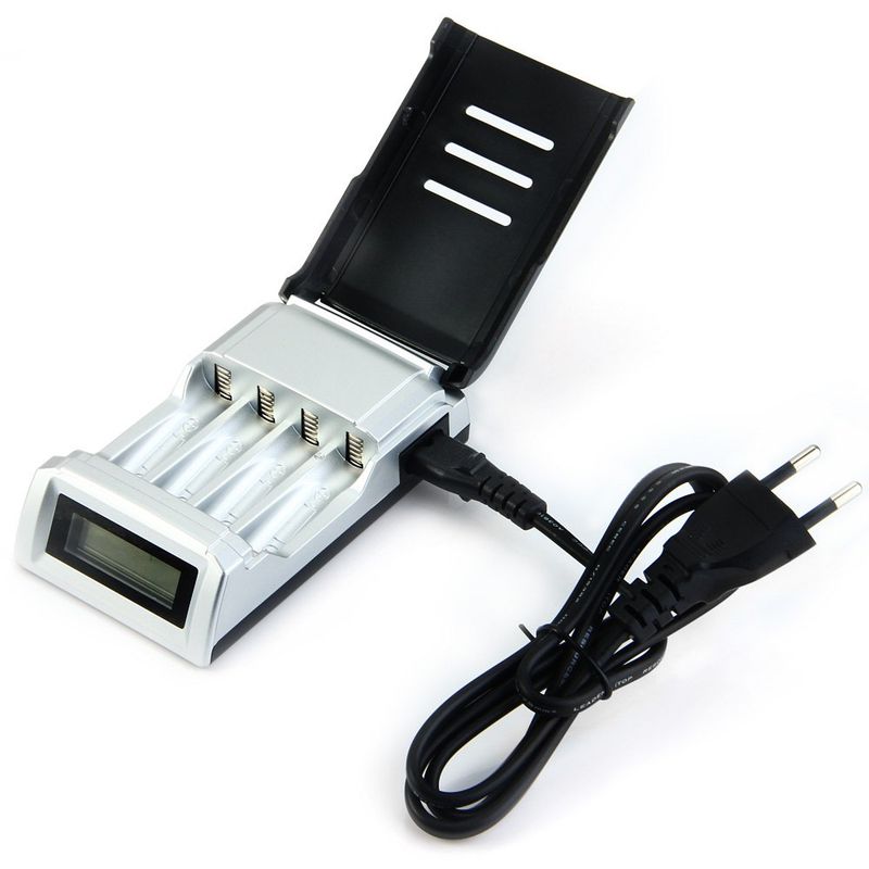 C905W 4 slot di ricarica indipendenti Caricabatterie LCD con chip intelligente per 1-4 batterie AA / AAA NiCd NiMh_voghion.com