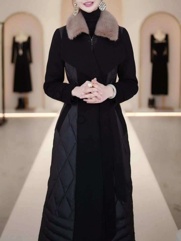 "Women's Slim-Fit Winter Down Jacket, Korean-Style Short Puffer Coat With Polo Collar, 85% High-Quality Duck Feather Fill (Black) – M To XL"_voghion.com