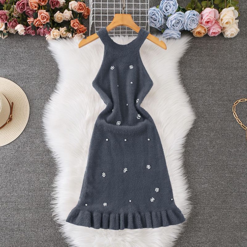 Elegante abito in maglia con scollo all'americana e perline, con orlo smerlato - Mini abito a trapezio per donna, da ufficio e da festa_voghion.com