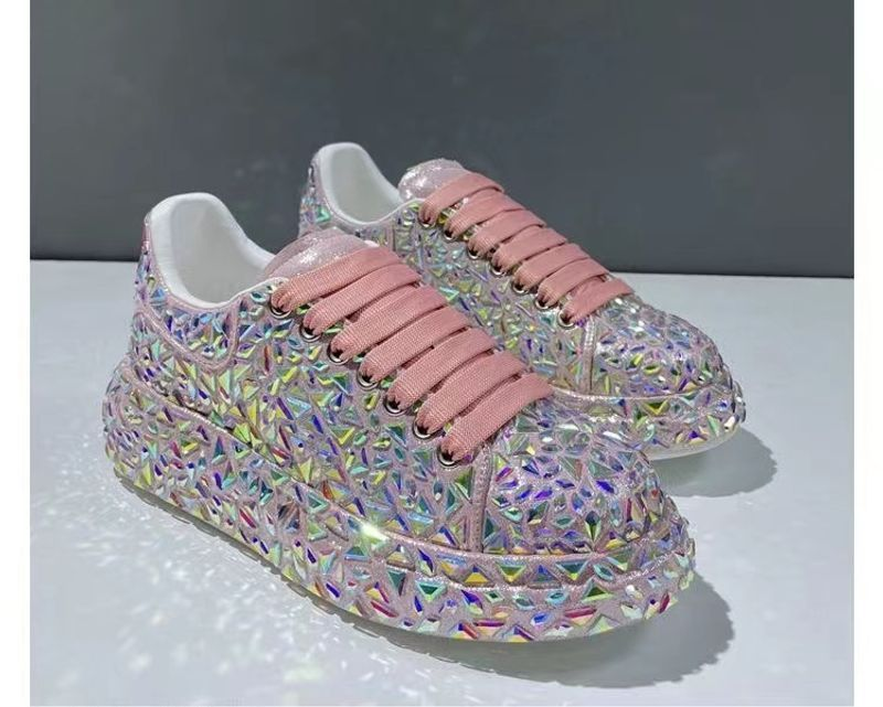 P7 2023 Høst Vår Skinn Kvinner Ny stil Mote Plattform Ins Plattformer Joggesko Tide Shine Bling Rhinestone Sko_voghion.com
