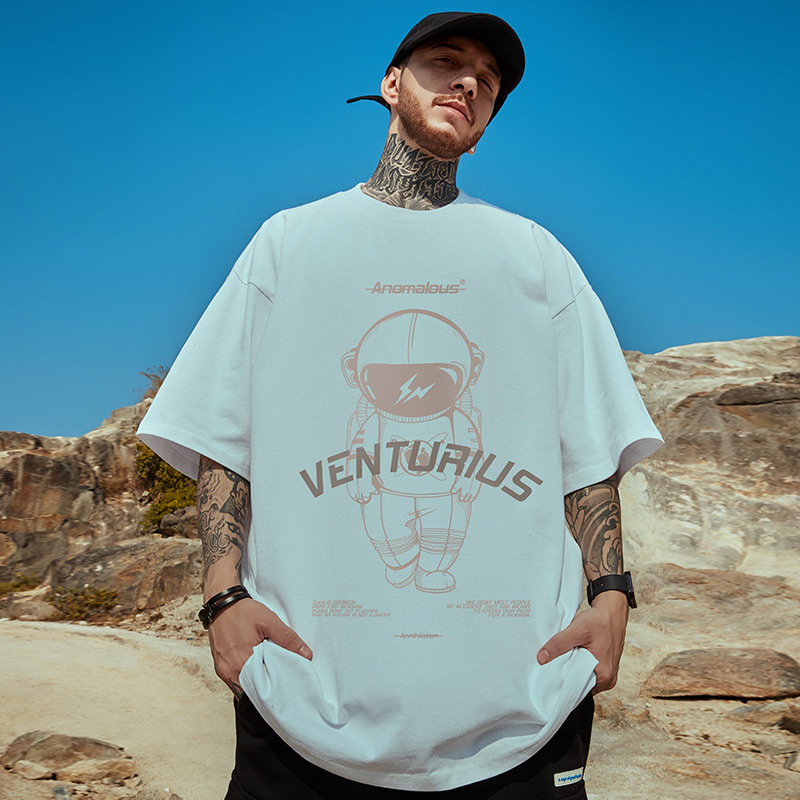 C&JOversize Moda Marka Şişman erkek Giyim Artı Boyutu Çin Şık Beyaz Gevşek Kısa Kollu T-shirt Moda Çift Yarım Kollu_voghion.com