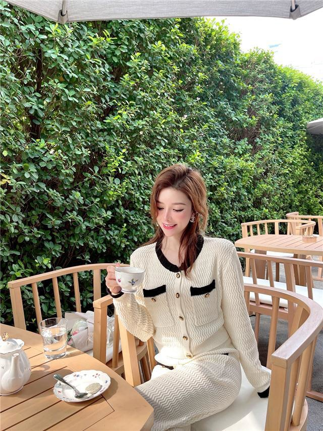 Leichter Luxus für Damen, faules Temperament, kleiner Duftanzug, hochwertige Strickjacke, zweiteiliges Set mit hoch taillierten Hosen mit weitem Bein_voghion.com