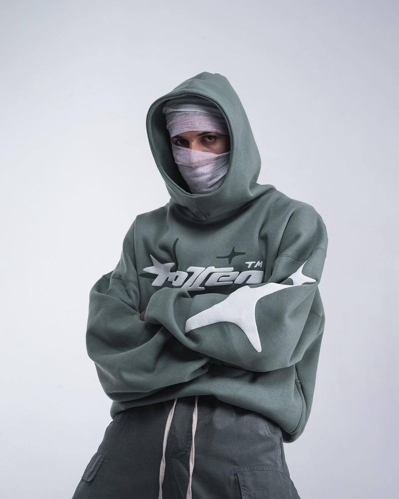 Felpa con cappuccio larga da uomo Y2k con stampa a stelle e lettere, design casual alla moda, collo alto_voghion.com