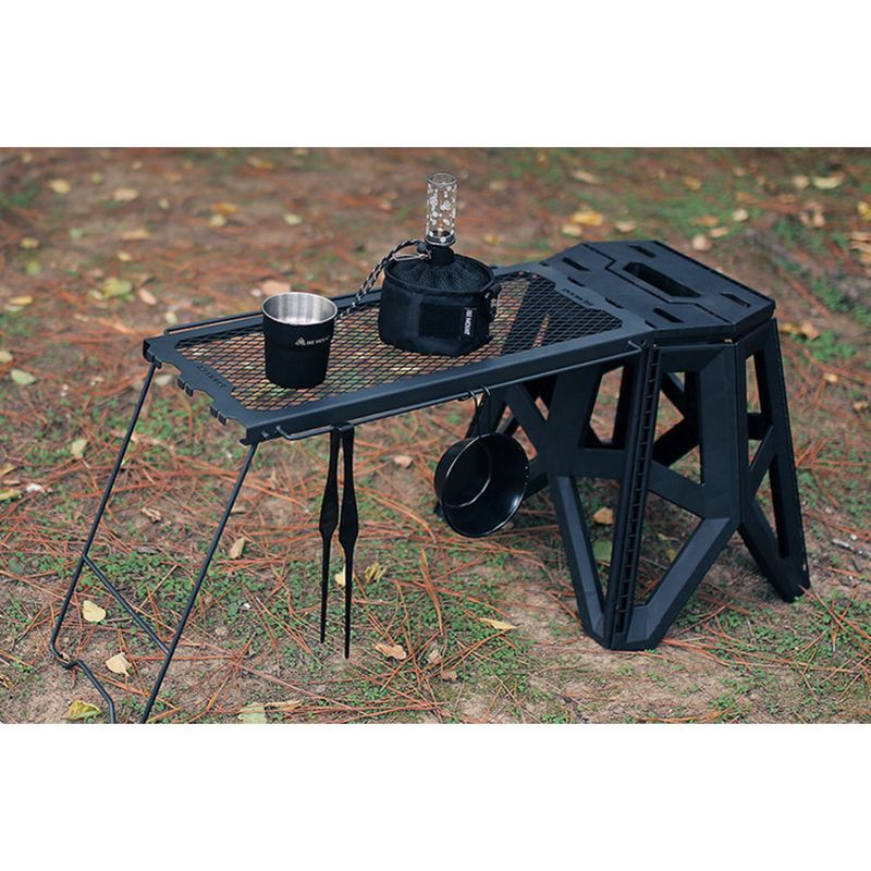 Multifunctionele opvouwbare buitentafel, roosterkruk, aan de zijkant hangende tafelstandaard, draagbare opbergrek voor strijkijzer op de camping_voghion.com