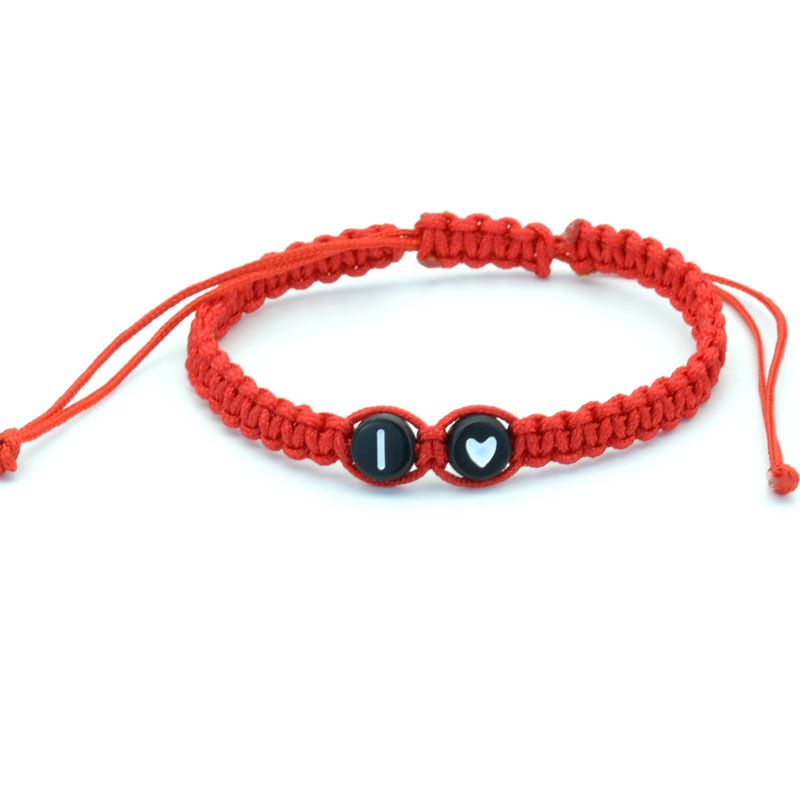 Nouveau bijou 26 lettres anglaises autour d'un bracelet simple en corde rouge tressée en forme de cœur pour couple_voghion.com