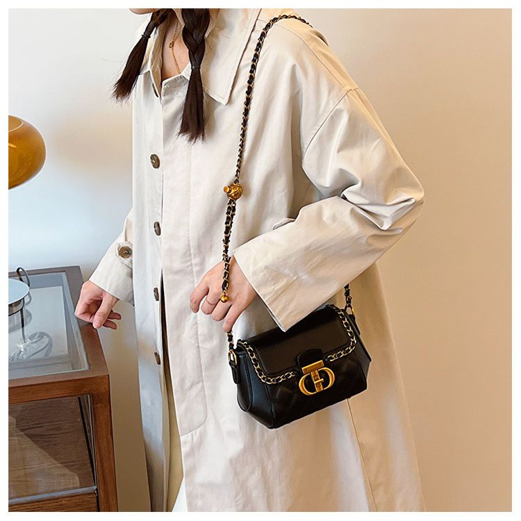 High end handbag women in autumn and winter 2024, new niche design, single shoulder crossbody for women, diamond grid_voghion.com