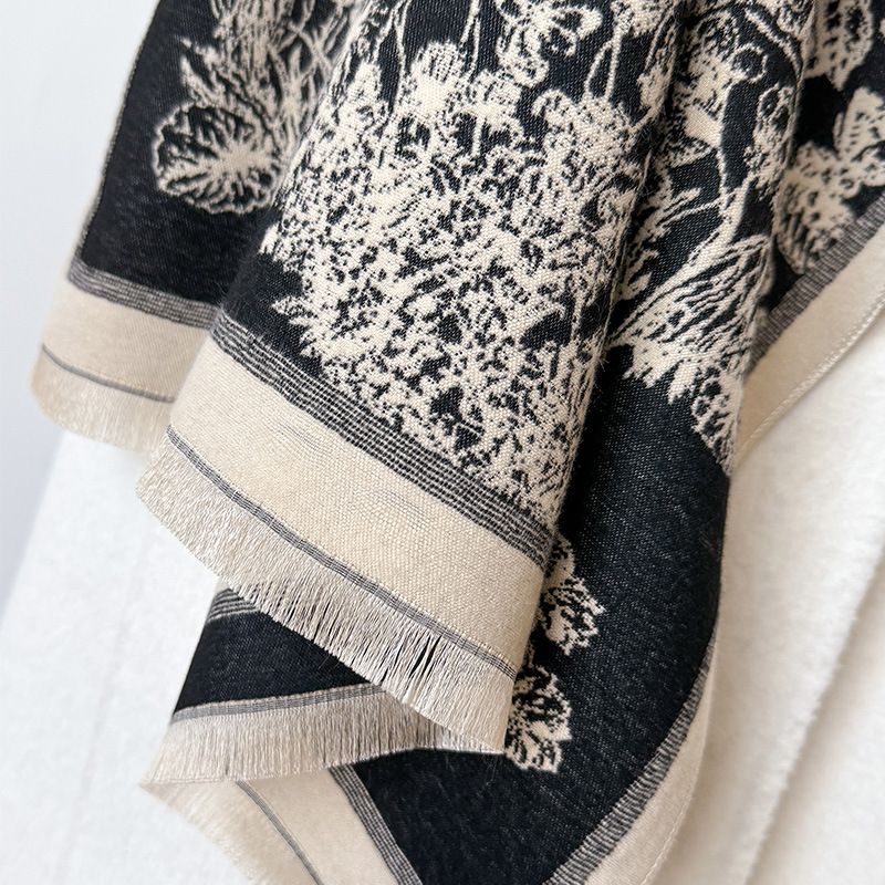 Autumn winter new butterfly insect print style fashionable and elegant women's cashmere warm scarf big shawl_voghion.com