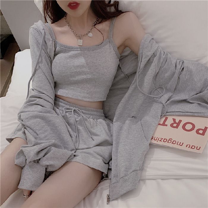 Ensemble trois pièces pour femme, décontracté, tendance, gilet et short, élégant et tendance, pour célébrités d'Internet_voghion.com