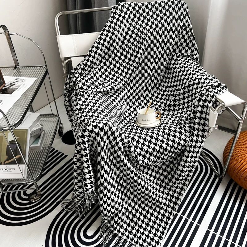 Asciugamano da letto di lusso classico con motivo pied de poule, modello di camera, coperta decorativa, coperta per divano, coperta per pisolino, aria condizionata_voghion.com