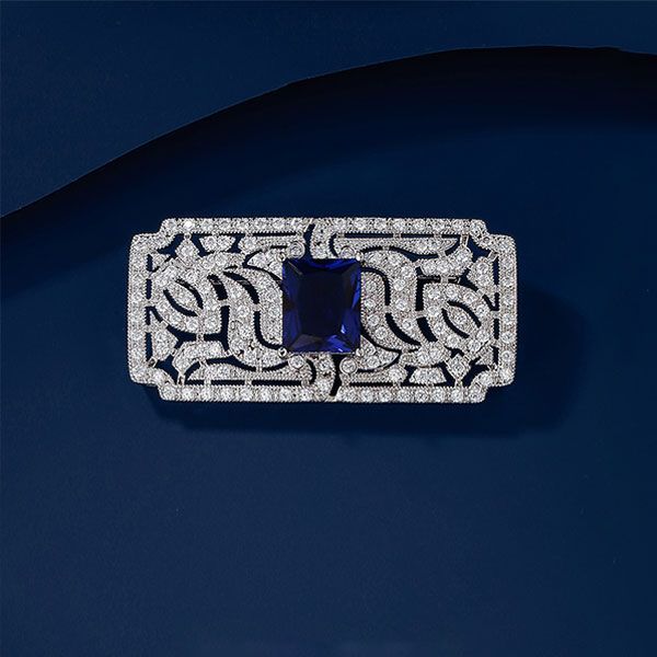 Retro Fashion Mini Rectangle Green Pin Brooch Female Personality Geometric Corsage Jacket Versatile Accessories_voghion.com