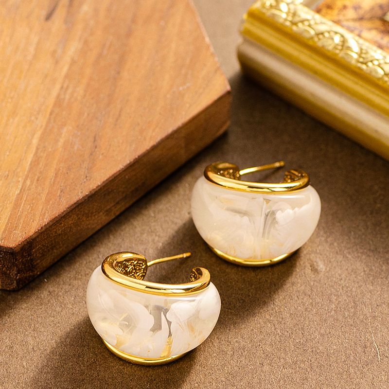Orecchini coreani a forma di lettera C in resina color gelatina, dolci e squisiti, versatili ed eleganti per le donne, semplici_voghion.com