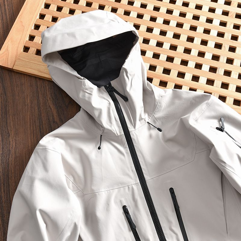Men's Clothing climbing series spring men's full rubberized rainproof hard shell ski jacket functional assault jacket_voghion.com