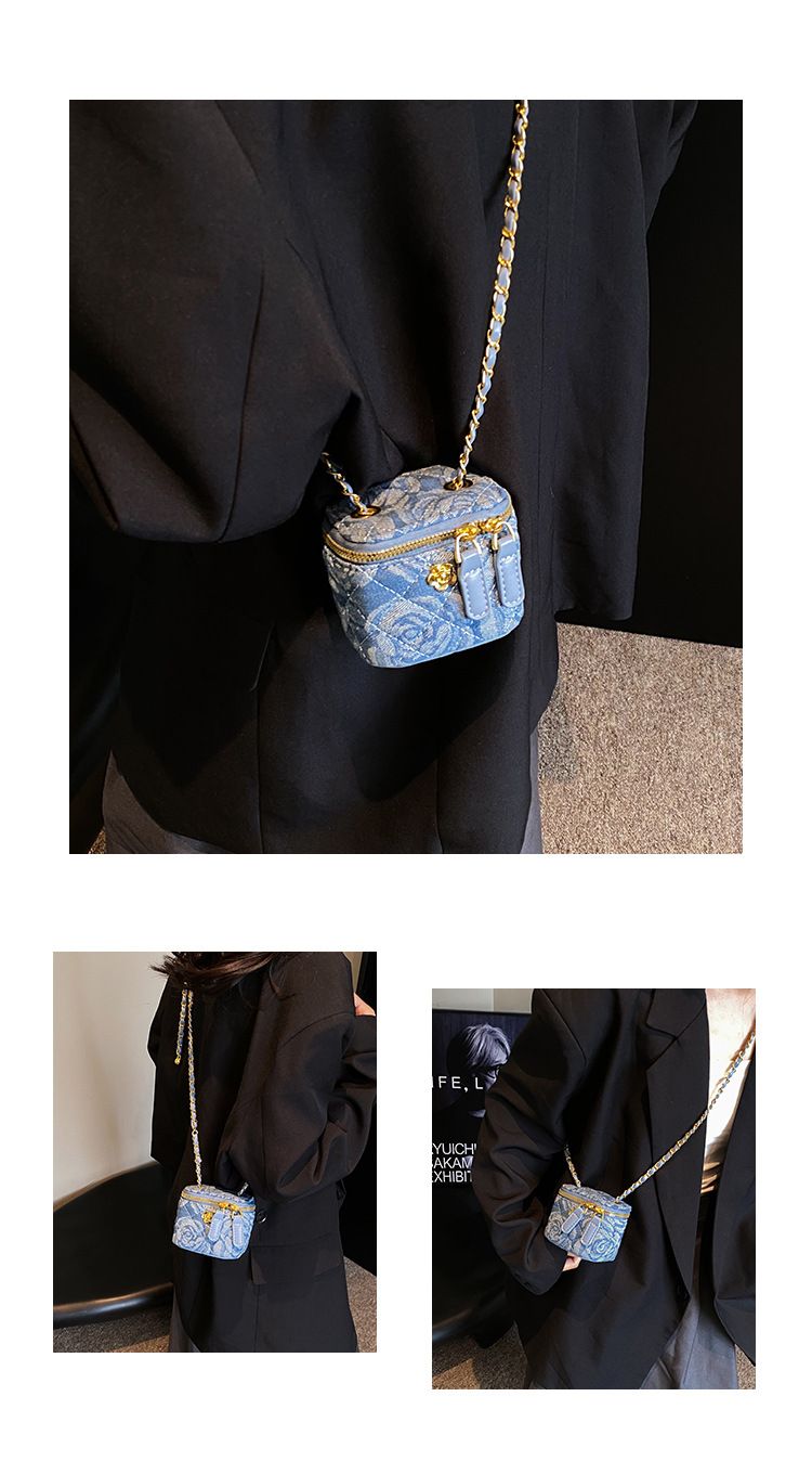 Xiaoxiangfeng Mini Lingge Chain Shoulder for Women 2024 New and Fashionable Crossbody Bag, Popular on the Internet,_voghion.com