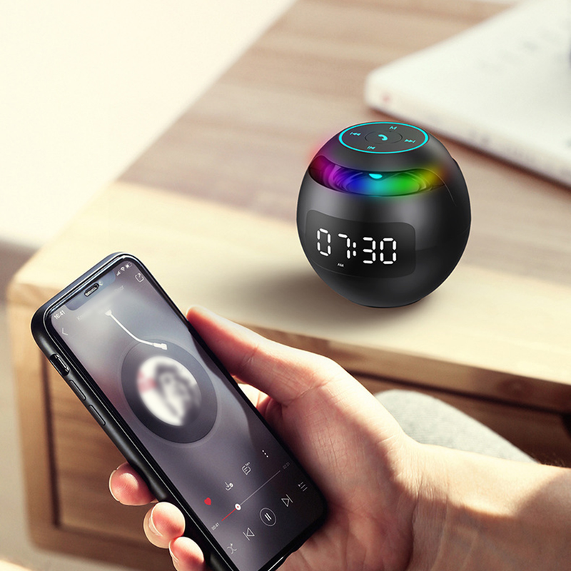 Xinweiqing Portable Mini Wireless Bluetooth-compatible Speaker Bass Loudspeaker USB FM Music Player_voghion.com