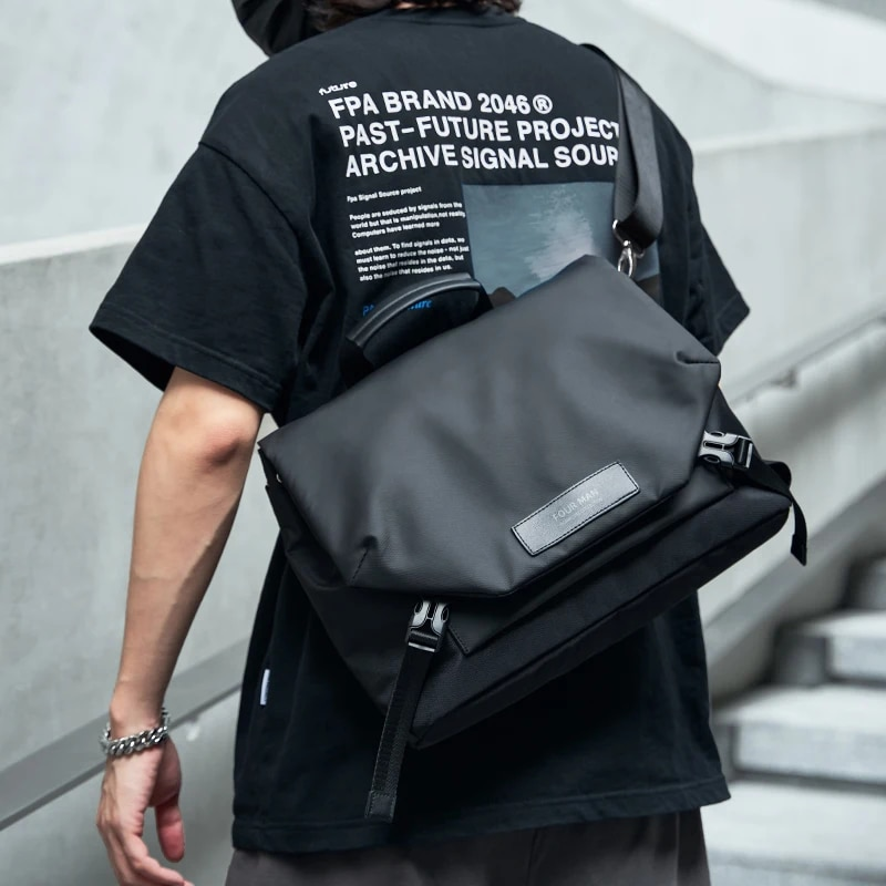 Männer Messenger Taschen Business Crossbody Tasche Grouss Kapazitéit Passend 15 Zoll Laptop Casual Jongen Waasserdicht Schëller Designer_voghion.com