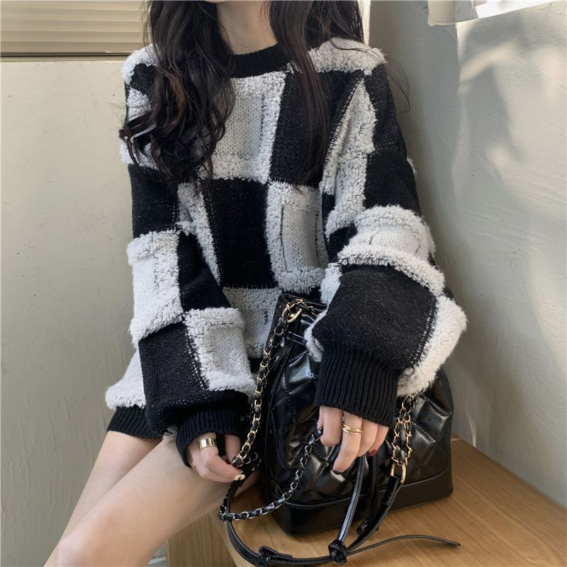Retro checkerboard plaid sweater for women in autumn and winter thickened outer wear loose lazy style pullover round neck sweater top_voghion.com