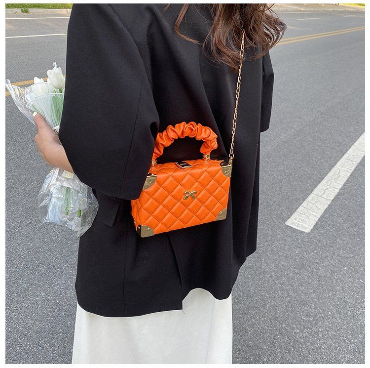 Borsa a tracolla larga alla moda con tracolla cilindrica piccola e nappa di alta qualità da donna, nuova borsa Boston 2023_voghion.com