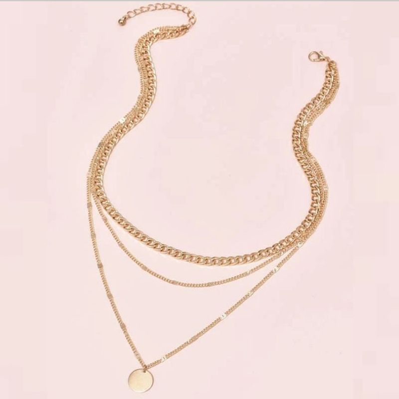 Modieuze meerlaagse ketting voor vrouwen met een minimalistisch temperament, een coole en onverschillige stijl. Ronde hanger gemaakt_voghion.com