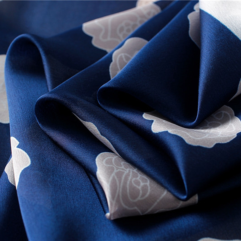 VOOTHOST Mode Seidenschals Frauen Marke Design Print 180X90 CM Schal Beliebte Seide Kopftuch Dame Sonnencreme Strand Qualität Schal VB131_voghion.com