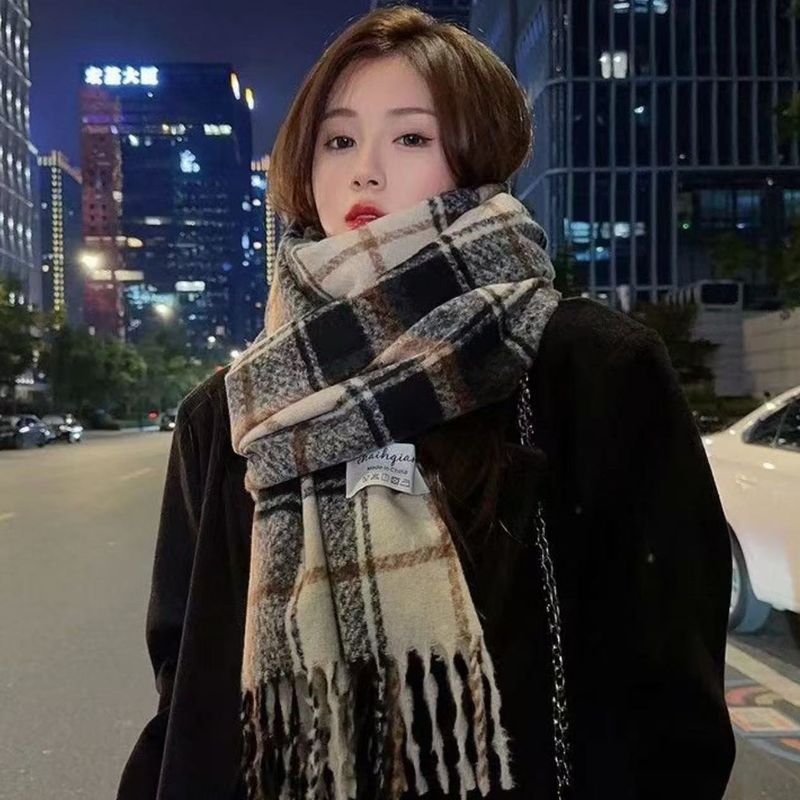 Christmas Atmosphere, Warm Thickened Korean Version Of Women's Autumn And Winter High-end Scarf_voghion.com
