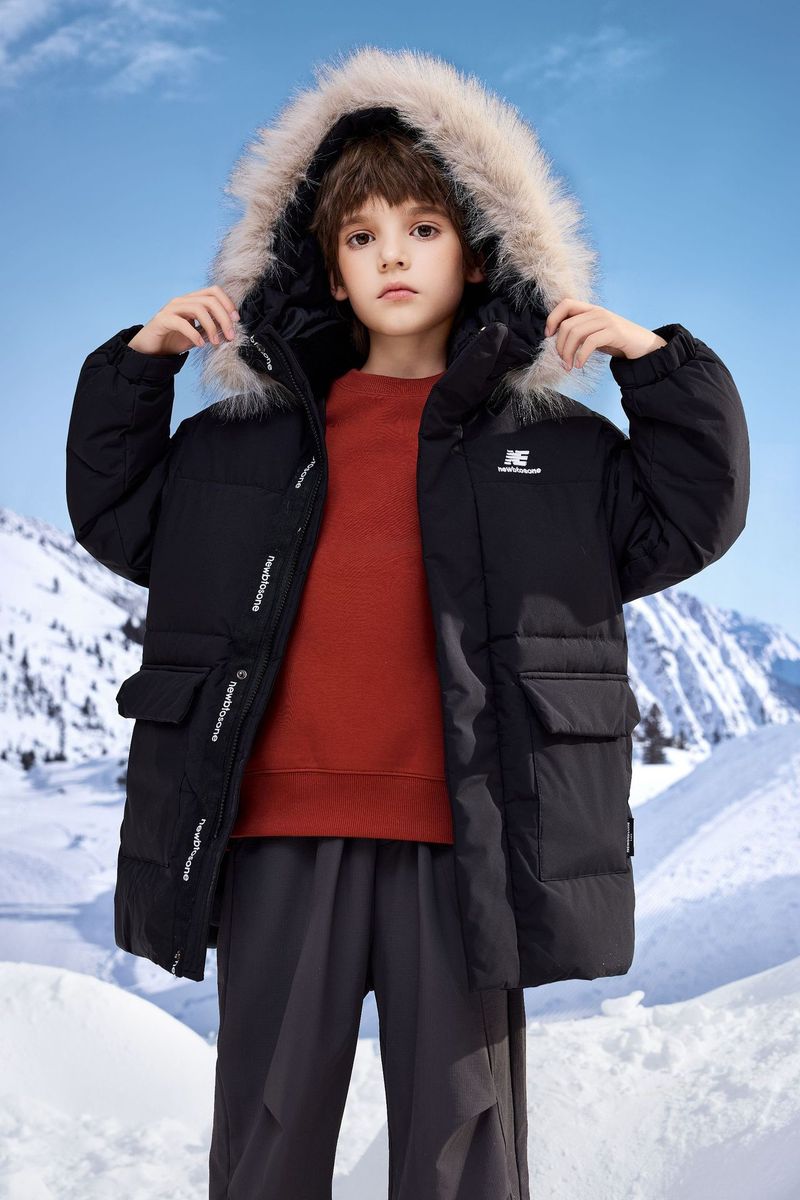 Kids' Waterproof Puffer Jacket With Faux Fur Hood – 90% White Duck Down Coat (120-160cm) – Sporty Color-Block Design For Boys (Black/Navy)_voghion.com