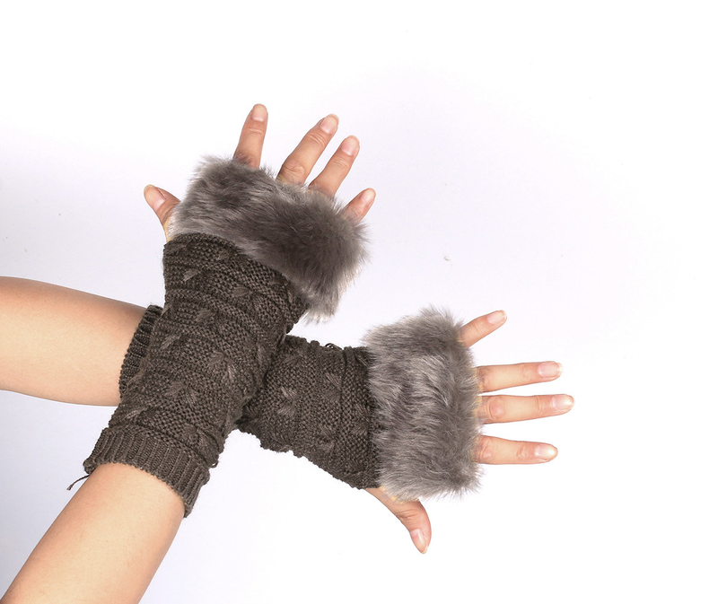 Men's Gloves Butterfly Pattern Plus Wool Gloves New Style Knitted Gloves Half Finger Computer Gloves Wool Mouth Warm_voghion.com