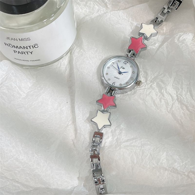 Cute Star And Moon Chain Watch For Girls Korean Version Simple Fashion Ins High-Value College Style Student_voghion.com