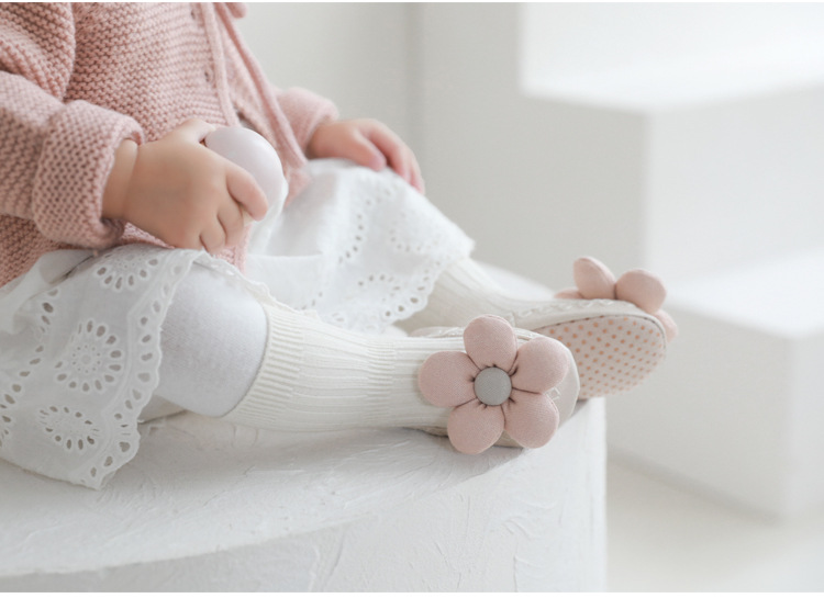 Scarpe e calzini da pavimento per bambini Scarpe autunnali e invernali con fiori carini con suola in pelle Scarpe da calzino per bambini da principessa per bambini_voghion.com