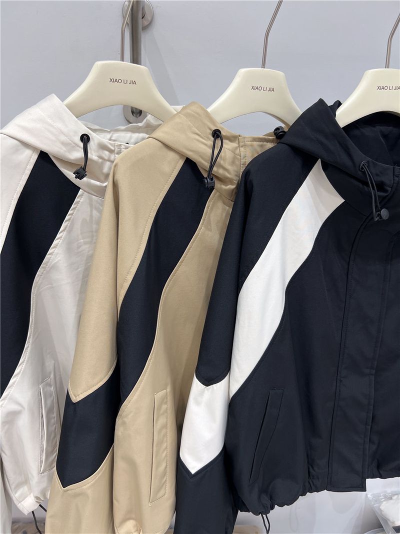 Autumn Outfit Color Block Hooded Women's Top Design Trendy Workwear Baseball Jacket_voghion.com