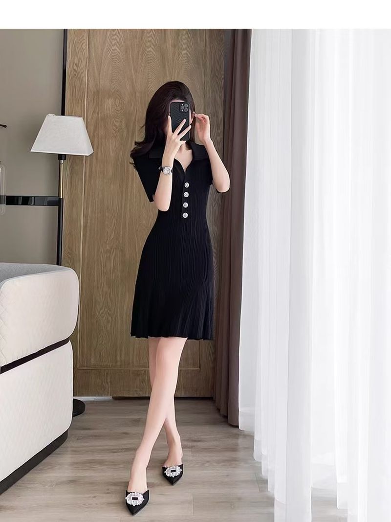 Sommerkleid im französischen Stil mit neuem Design, elastischem, geripptem Umlegekragen, kurzen Ärmeln, schmaler A-Linien-Knopfleiste, Strickkleid für Damen_voghion.com