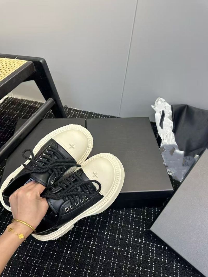 Designer-Schuhe, Oberplatte, Kreuzblume, neuer Low-Top, Rindsleder, Canvas, dicke Sohle, höhenverstärkend, Schnürschuh, lässig, Farbblockierung, klobiger Absatz_voghion.com