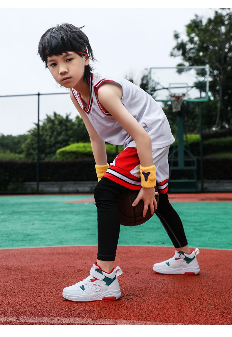 Neue Kinderschuhe High Top Kinderschuhe mit weicher Sohle Sportschuhe Herbst Klettlaufschuhe Kinder-Basketballschuhe Cross Border_voghion.com