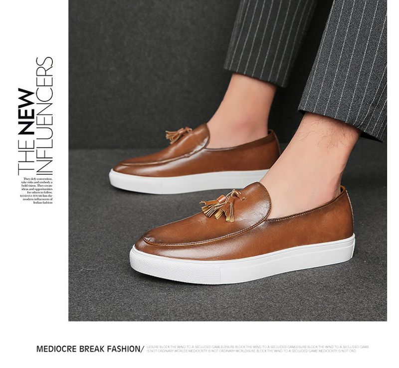 Replică ușoară de designer, pantofi de damă de dimensiuni mari, cu ciucuri, pentru bărbați, la modă, cu personalitate pentru picior, pantofi casual din piele, model business_voghion.com