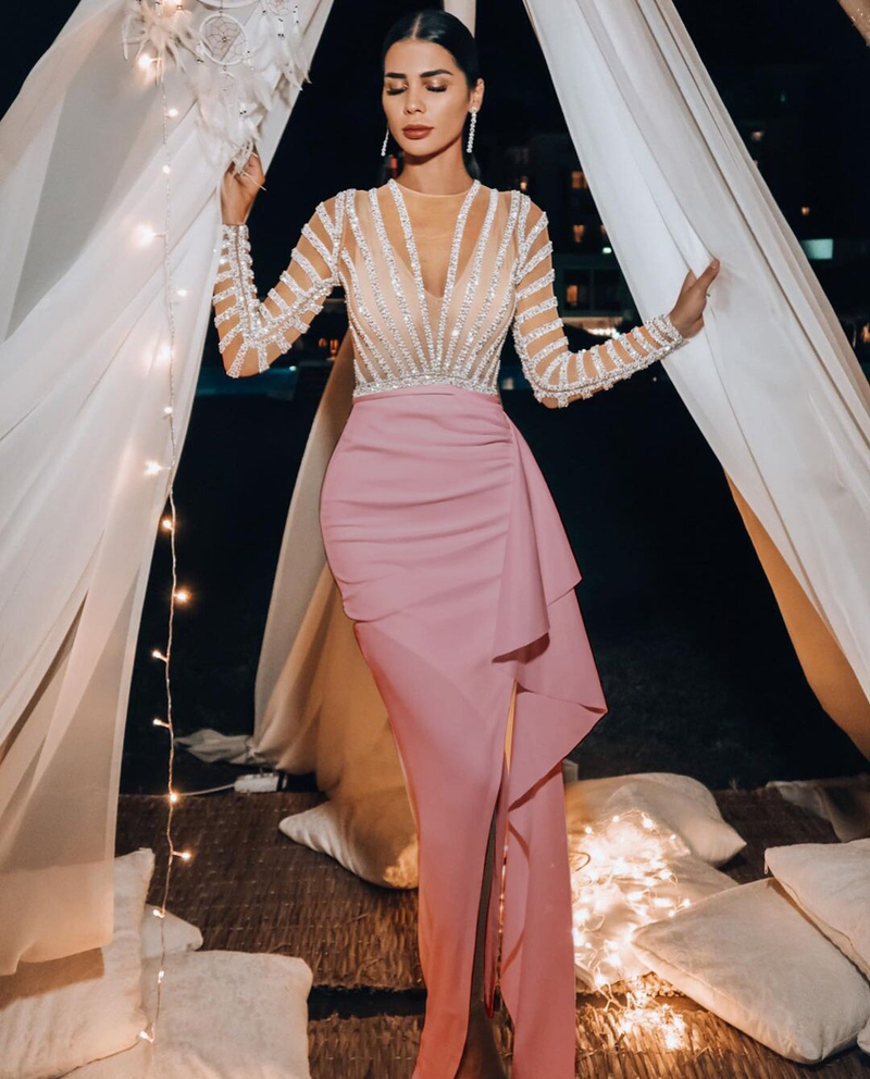 Ropa de mujer vestido de manga larga a la cadera_voghion.com