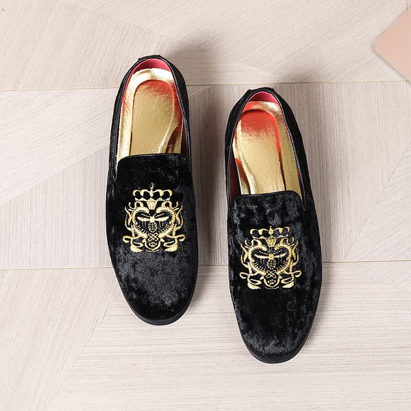 Unschlagbare Qualität Unschlagbare Qualität Neue bestickte Herrenschuhe, einteilige Herren-Loafer, nicht riechende Fußbedeckungen für den Sommer, Freizeitschuhe mit runder Spitze_voghion.com