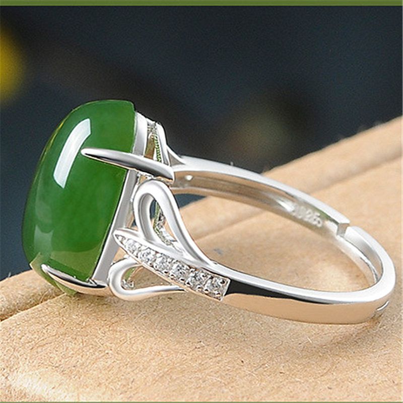 New Creative Green Agate Open Simple Diamond-Encrusted Ring Unisex Chalcedony Silver Jewelry_voghion.com
