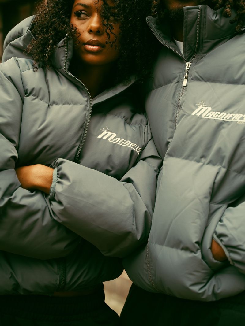 Streetwear Oversized Puffer Jacket – Hip-Hop Gothic Print Hooded Coat With Slanted Hem & Zip Pockets_voghion.com