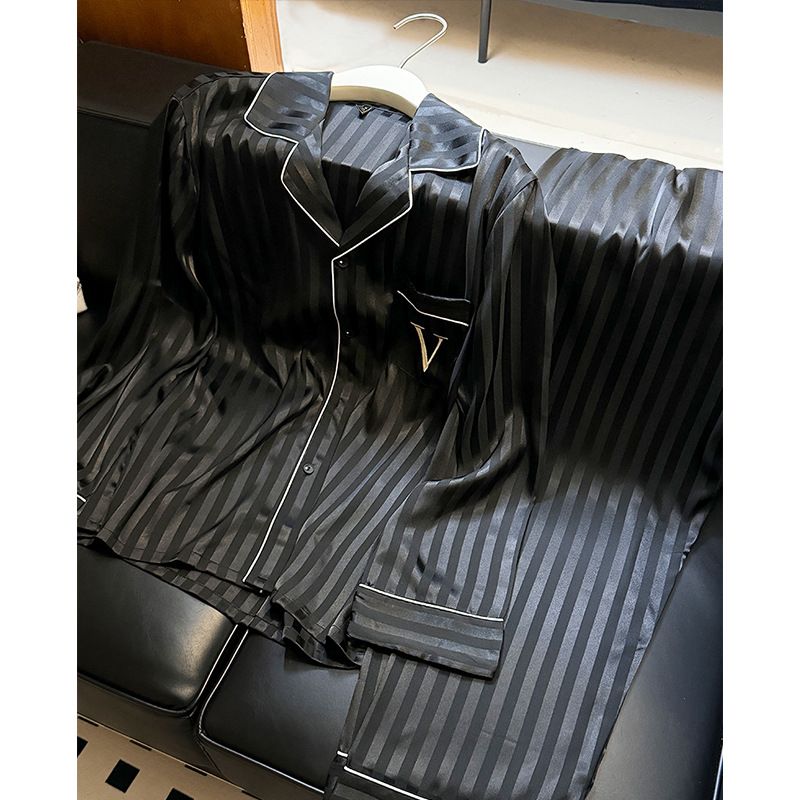 Pigiama unisex traspirante casual da coppia con scollo a V per autunno e inverno, completi a maniche lunghe in seta ghiacciata di alta qualità, possono essere indossati come vestiti da casa_voghion.com