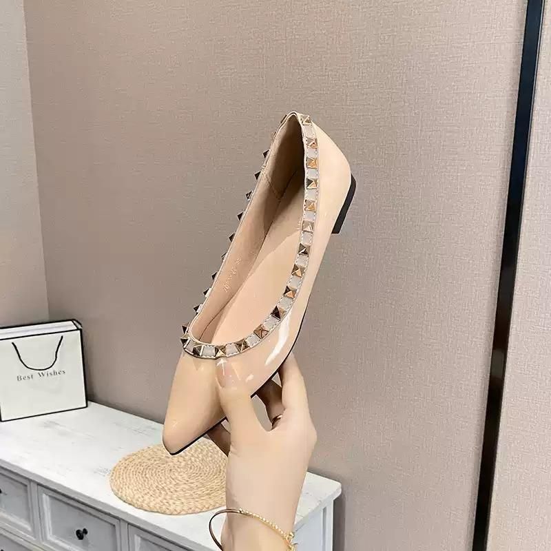 Studded Nude Pointed Soft Patent Leather French Style Elegant Women's Flats Spring New Fashion Versatile Commuter Shoes_voghion.com