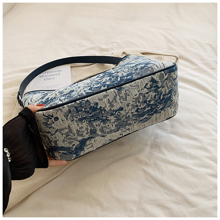 Nuova borsa a tracolla con lettera di fascia alta Borsa tote in tela stile esplosivo transfrontaliero Borsa da donna diagonale di grande capacità borsa sotto le ascelle_voghion.com