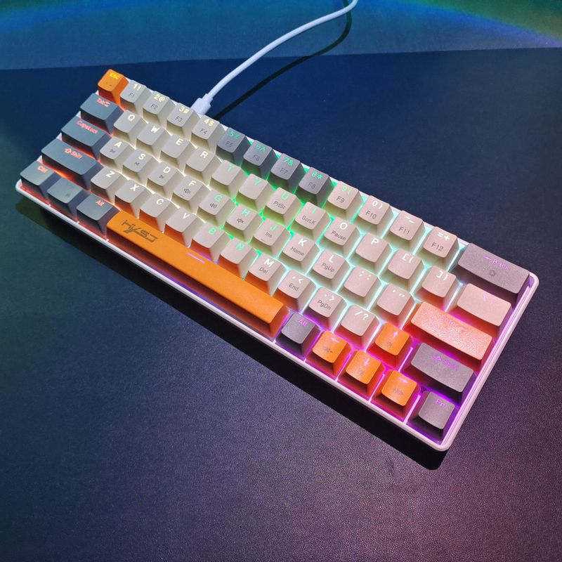 Bedraad mechanisch toetsenbord met 63 toetsen, mini-driekleurige, tweekleurige spuitgegoten toetsen, afneembaar schachtontwerp, grensoverschrijdende voorraad_voghion.com
