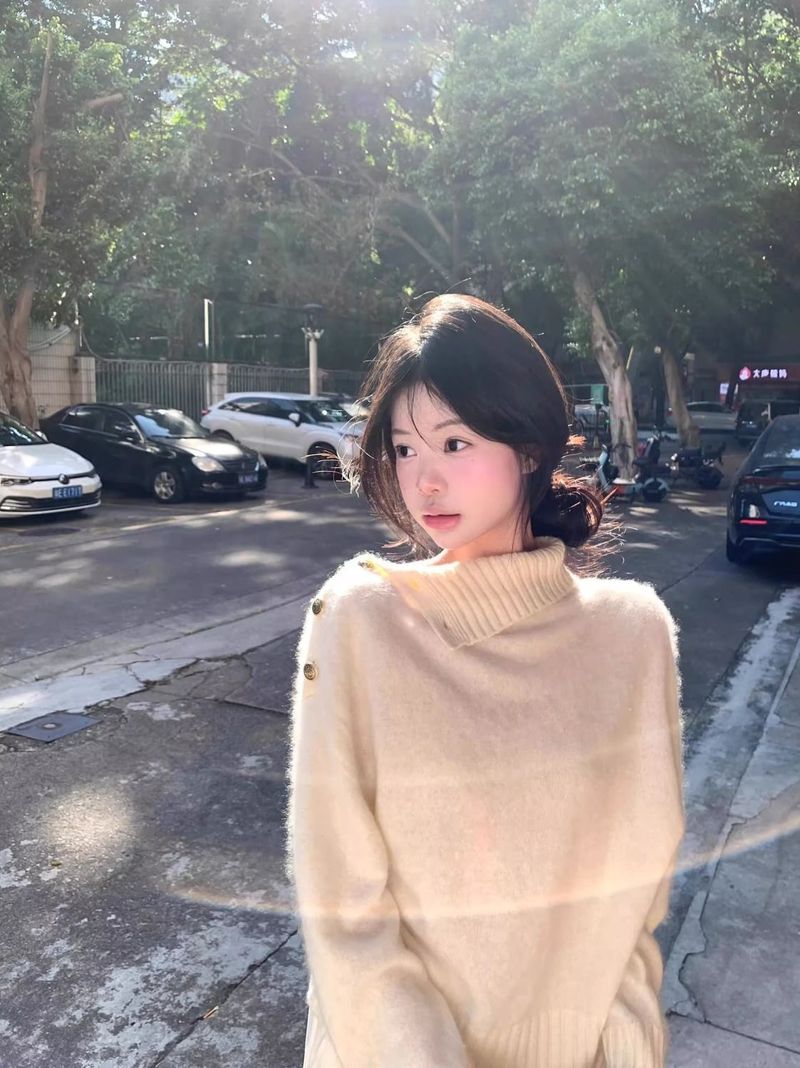 girl Lazy Style High-End Design Turtleneck Sweater Women, Loose Fit For Autumn Winter, Soft And Cozy Pullover White Top_voghion.com
