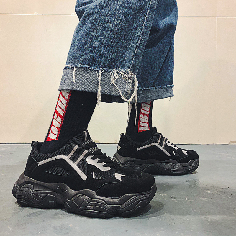 Scarpe casual da uomo per studenti, stile coreano, primavera e autunno 2025, con sneakers riflettenti ING Trend e papà_voghion.com