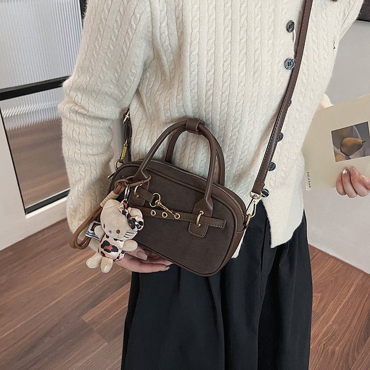 Pull down with detailed pictures, stitching, shoulder bag zipper, 2024 summer PU Boston_voghion.com