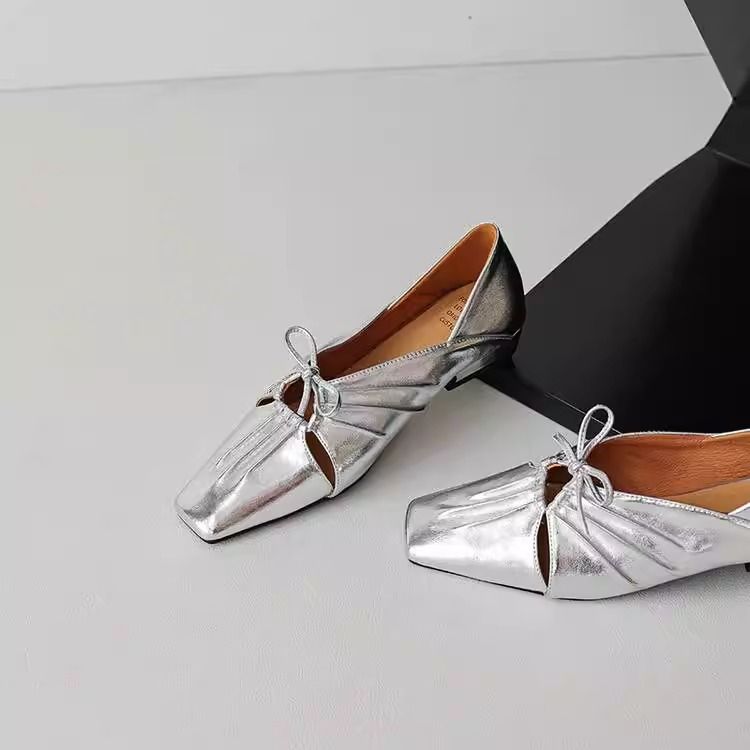 Scarpe Mary Jane con punta quadrata e fiocco retrò in pelle di vacchetta rugosa per donna, inizio autunno_voghion.com