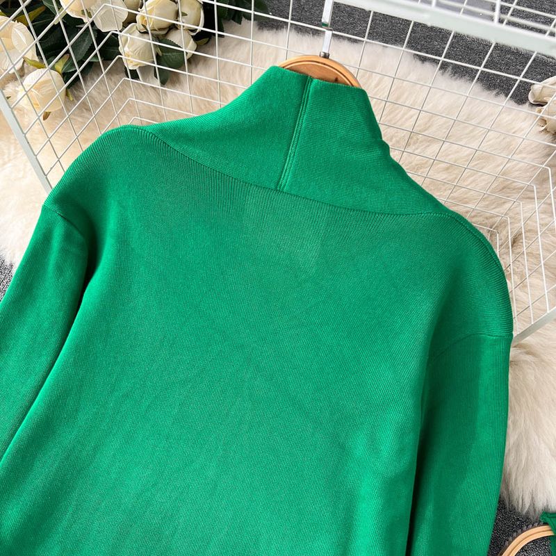 Damenbekleidung Herbst neuer fauler, locker gestrickter Anzug für Damen mit langem Schal, Strickjacke + Rollkragenpullover + Hose mit weitem Bein, dreiteiliges Set_voghion.com
